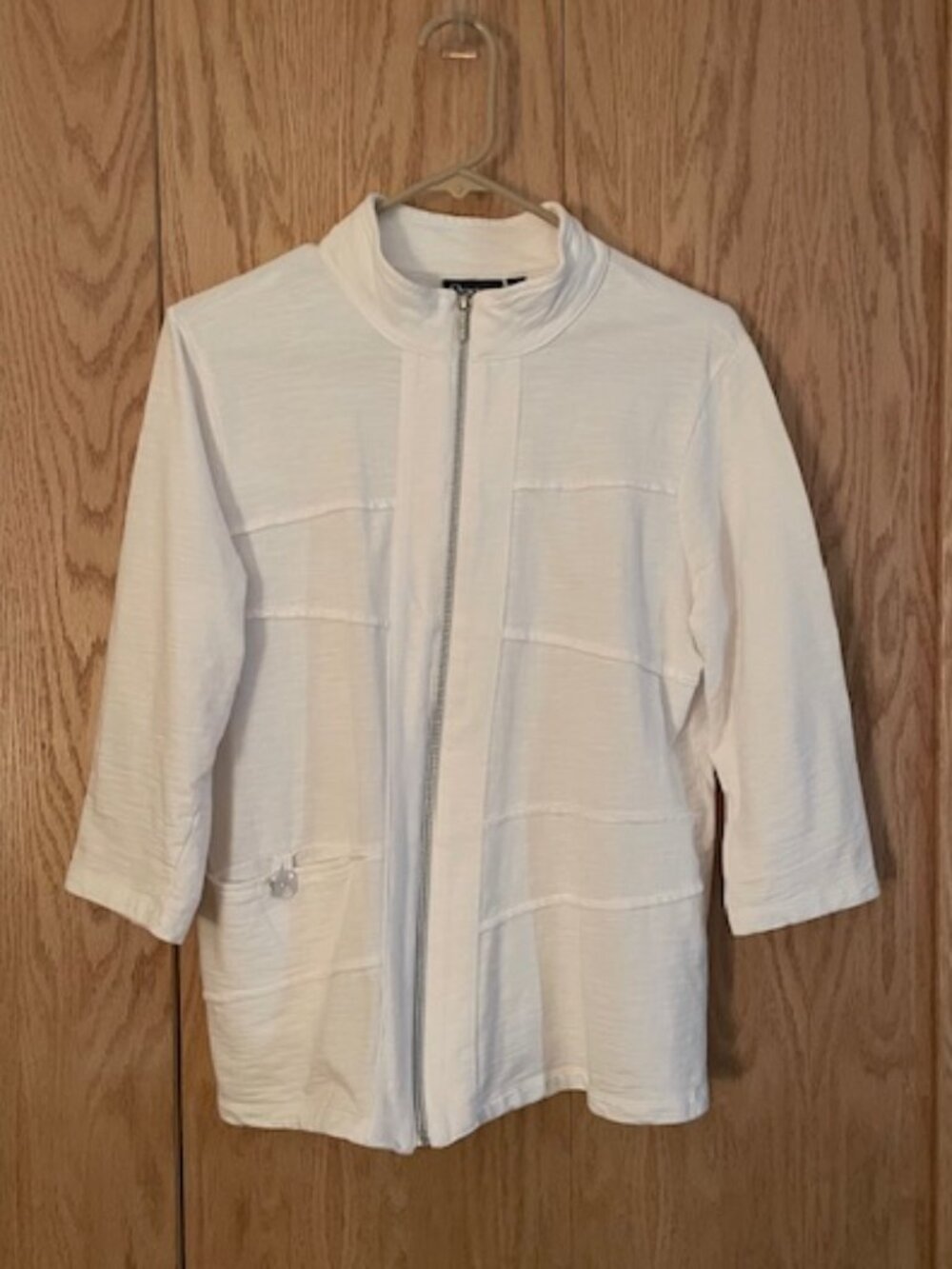 Onque Casual white 3/4 sleeve lightweight cotton full zip jacket, size M